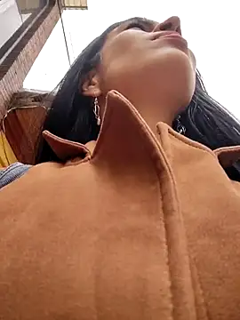 Astrid-- online show from September 10, 2025, 3:00 pm