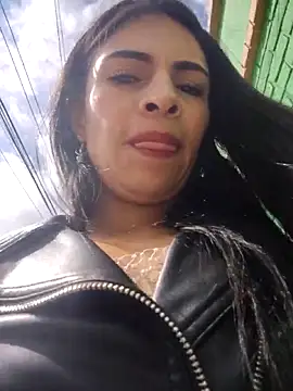 Astrid-- online show from June 19, 2026, 3:07 pm