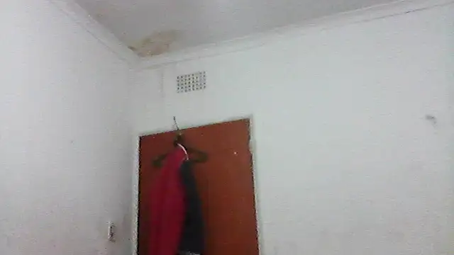 Snapshot of ElonDeking chatting on December 1, 2025, 2:29 pm ElonDeking online show from December 1, 2025, 2:29 pm