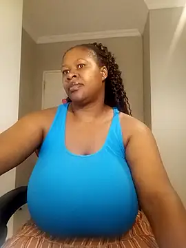 bustylisa1983 online show from March 19, 2025, 7:07 am