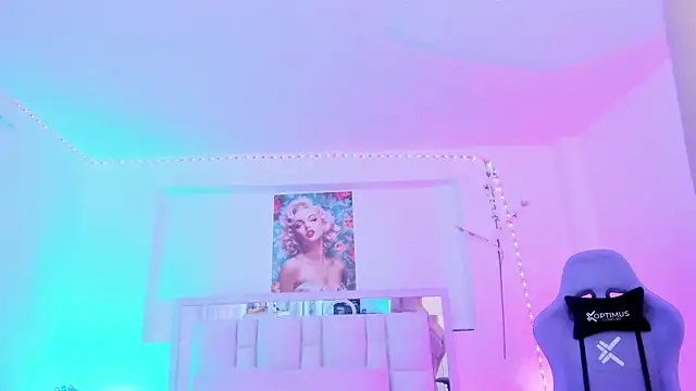 Samanta roberts1 online show from October 8, 2025, 11:56 am