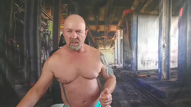 ManlyPrisonGuy online show from June 3, 2026, 2:33 pm