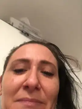 sexyserenity22 online show from January 12, 2026, 9:41 pm