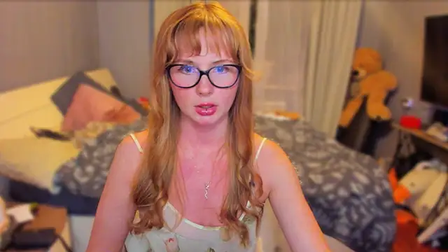 KlementinaBbG online show from September 24, 2025, 8:48 pm