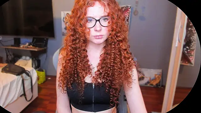 KlementinaBbG online show from March 6, 2025, 9:09 pm