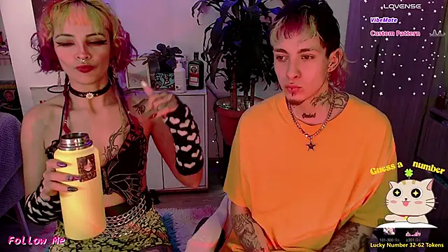 Snapshot of badeyes_crazygoat chatting on September 29, 2025, 12:55 pm badeyes crazygoat online show from September 29, 2025, 12:55 pm