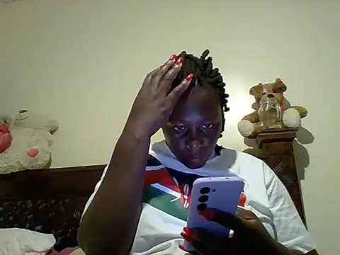 Poisonous Ivy online show from April 14, 2026, 10:15 pm