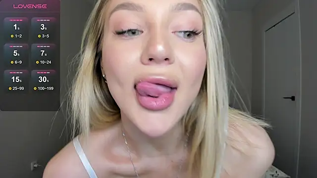 sarahphyllis online show from January 15, 2026, 9:29 pm