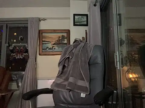 Snapshot of ThickDick_Daddy chatting on March 10, 2025, 4:38 am ThickDick Daddy online show from March 10, 2025, 4:38 am