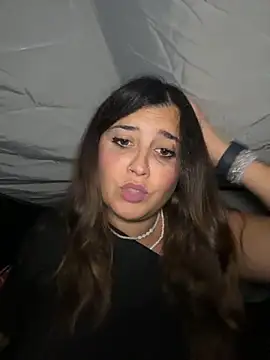 Snapshot of Novababy18 chatting on September 25, 2025, 8:04 pm Novababy18 online show from September 25, 2025, 8:04 pm