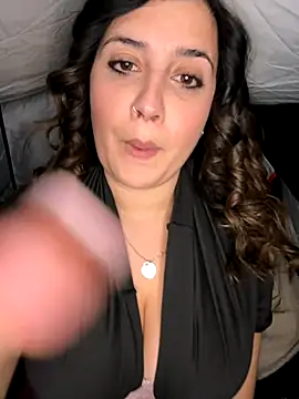 Novababy18 online show from December 22, 2025, 9:04 pm