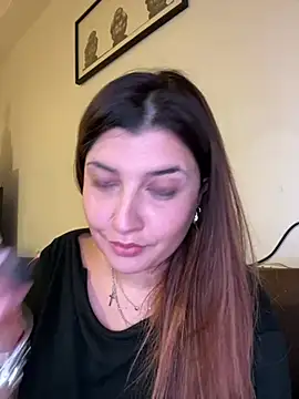 Snapshot of Novababy18 chatting on January 30, 2025, 9:36 pm Novababy18 online show from January 30, 2025, 9:36 pm