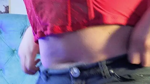 Paola Lyon  online show from November 27, 2025, 6:08 pm