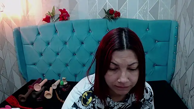 AdaFawxx online show from March 11, 2025, 2:32 am