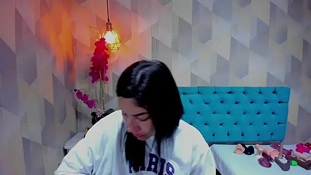 AdaFawxx online show from February 25, 2026, 4:12 am