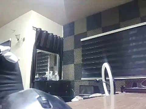 Snapshot of Arabeyes chatting on June 19, 2026, 7:41 pm Arabeyes online show from June 19, 2026, 7:41 pm