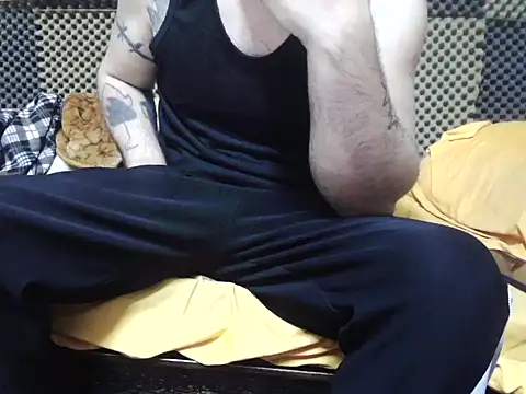 Arabeyes online show from November 11, 2025, 4:29 am