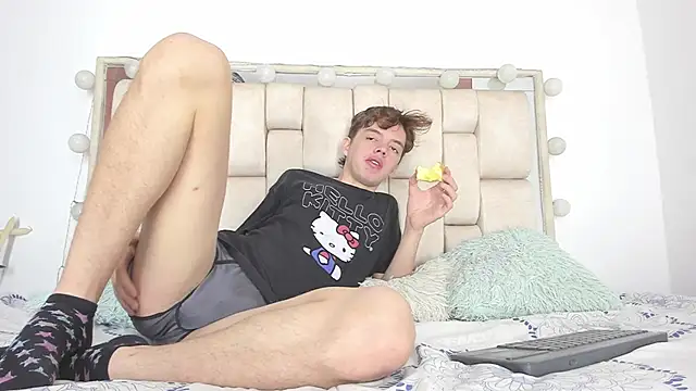 daniel hot03 online show from September 18, 2025, 1:47 pm