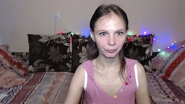 Nika Shiny online show from December 23, 2024, 5:49 am