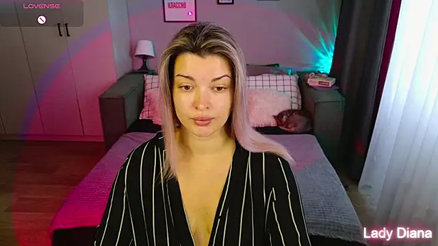 LancasterLady online show from October 20, 2025, 6:59 am