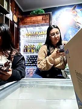 my-kitty online show from February 22, 2025, 1:33 am