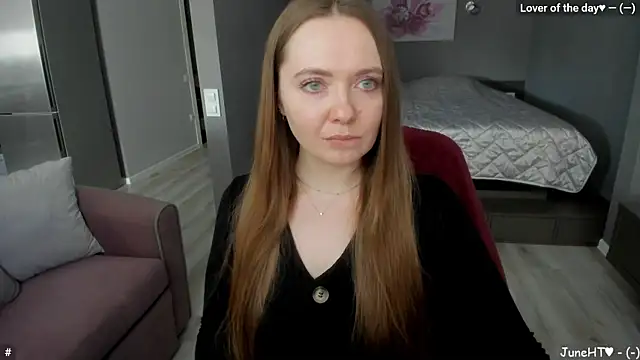 Snapshot of LizaGost chatting on June 2, 2026, 11:43 am LizaGost online show from June 2, 2026, 11:43 am