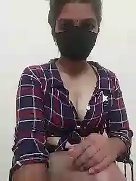 Shuttii 25 online show from February 12, 2025, 6:19 pm