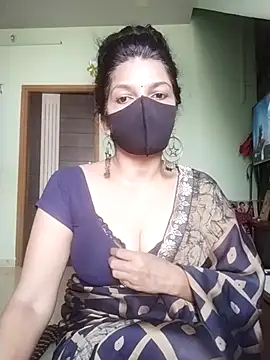 Shuttii 25 online show from October 13, 2025, 5:09 am