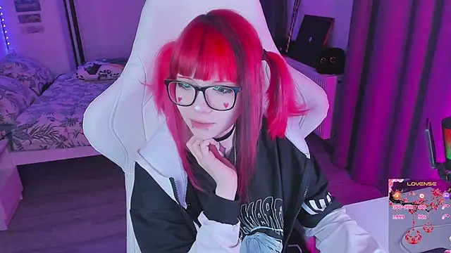 Snapshot of Yumi_Youkai chatting on October 15, 2025, 2:32 am Yumi Youkai online show from October 15, 2025, 2:32 am