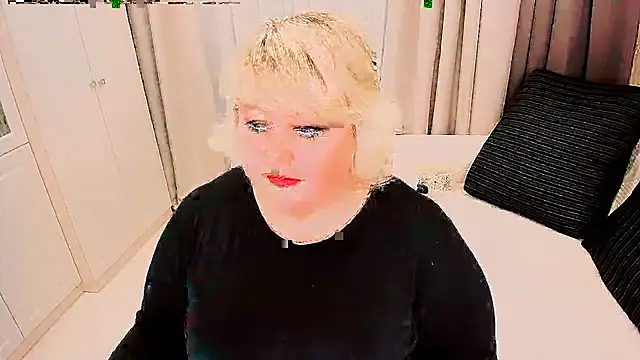 BIGTITSBBW online show from November 28, 2025, 2:50 pm