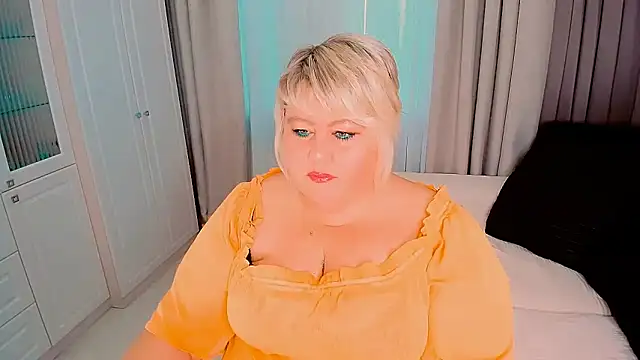 BIGTITSBBW online show from September 11, 2025, 3:50 am