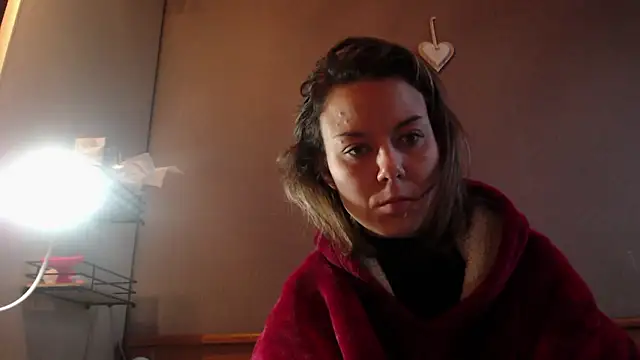 Snapshot of BabyNila chatting on December 8, 2024, 3:45 pm BabyNila online show from December 8, 2024, 3:45 pm