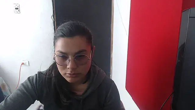 luxury sex 17 online show from March 21, 2025, 8:50 pm