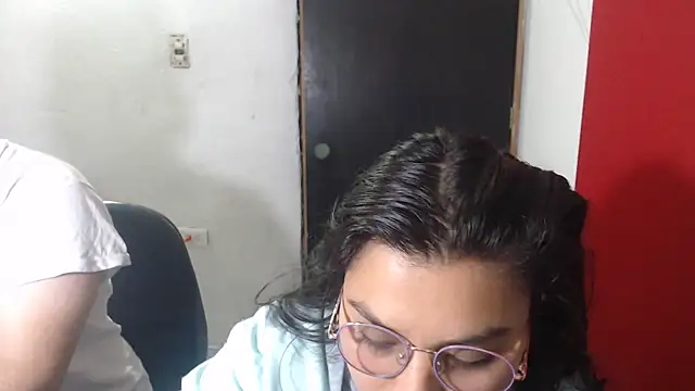 luxury sex 17 online show from March 19, 2025, 1:21 am