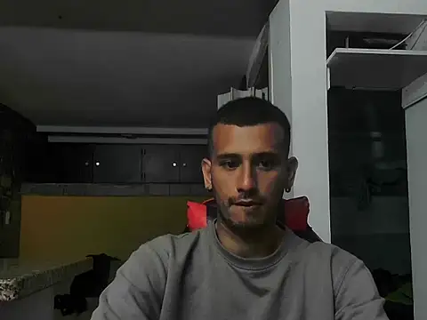 Snapshot of talktome4 chatting on May 4, 2026, 2:26 am talktome4 online show from May 4, 2026, 2:26 am