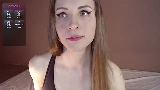 May F1ower online show from March 7, 2025, 11:07 am