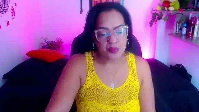 menfismuller2 online show from September 22, 2025, 5:08 pm