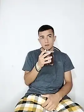 Thick Cock online show from March 16, 2025, 9:58 pm