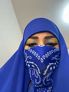  alabina  online show from November 21, 2025, 5:01 pm