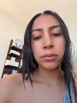  alabina  online show from April 8, 2026, 3:24 pm