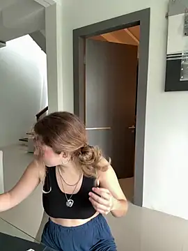 Nura n Sarah online show from March 22, 2025, 5:06 am