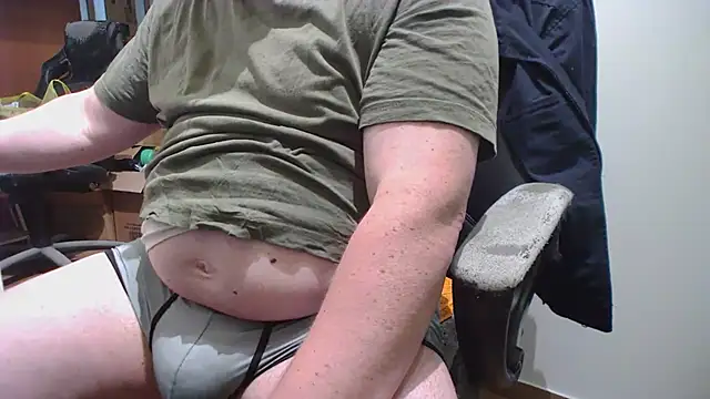 tipko123 online show from April 15, 2026, 2:10 pm