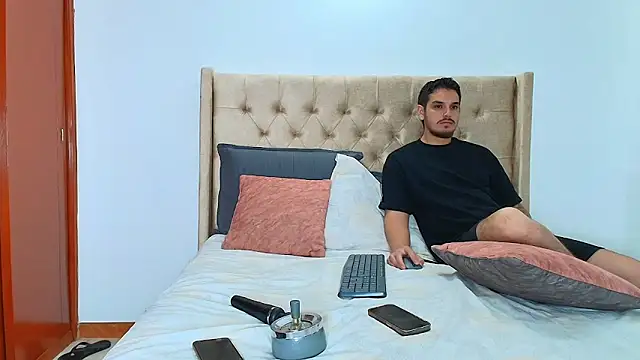 Rose dom online show from January 19, 2025, 11:10 pm