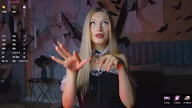 CarolReeves online show from November 2, 2025, 5:56 am