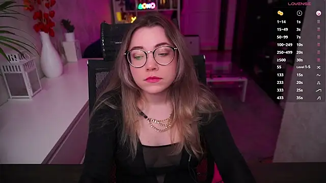 RemyCute online show from February 2, 2026, 6:07 pm