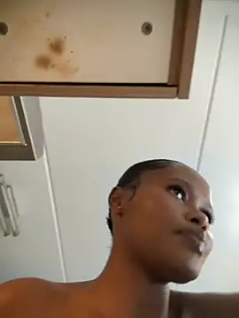 Snapshot of Neelo-Smith chatting on November 4, 2025, 6:39 am Neelo-Smith online show from November 4, 2025, 6:39 am