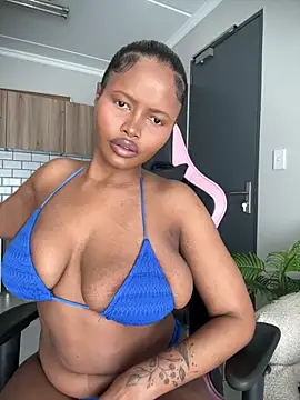 Snapshot of Neelo-Smith chatting on October 3, 2025, 6:59 am Neelo-Smith online show from October 3, 2025, 6:59 am