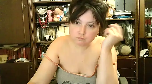 Snapshot of CarrieQPeach chatting on December 13, 2024, 6:16 pm CarrieQPeach online show from December 13, 2024, 6:16 pm