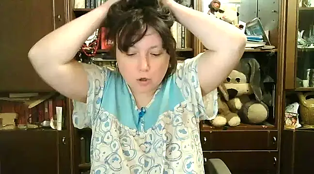 Snapshot of CarrieQPeach chatting on January 12, 2025, 5:33 pm CarrieQPeach online show from January 12, 2025, 5:33 pm