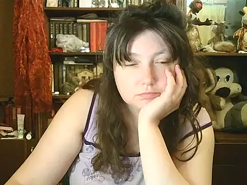 Snapshot of CarrieQPeach chatting on November 11, 2025, 8:36 pm CarrieQPeach online show from November 11, 2025, 8:36 pm